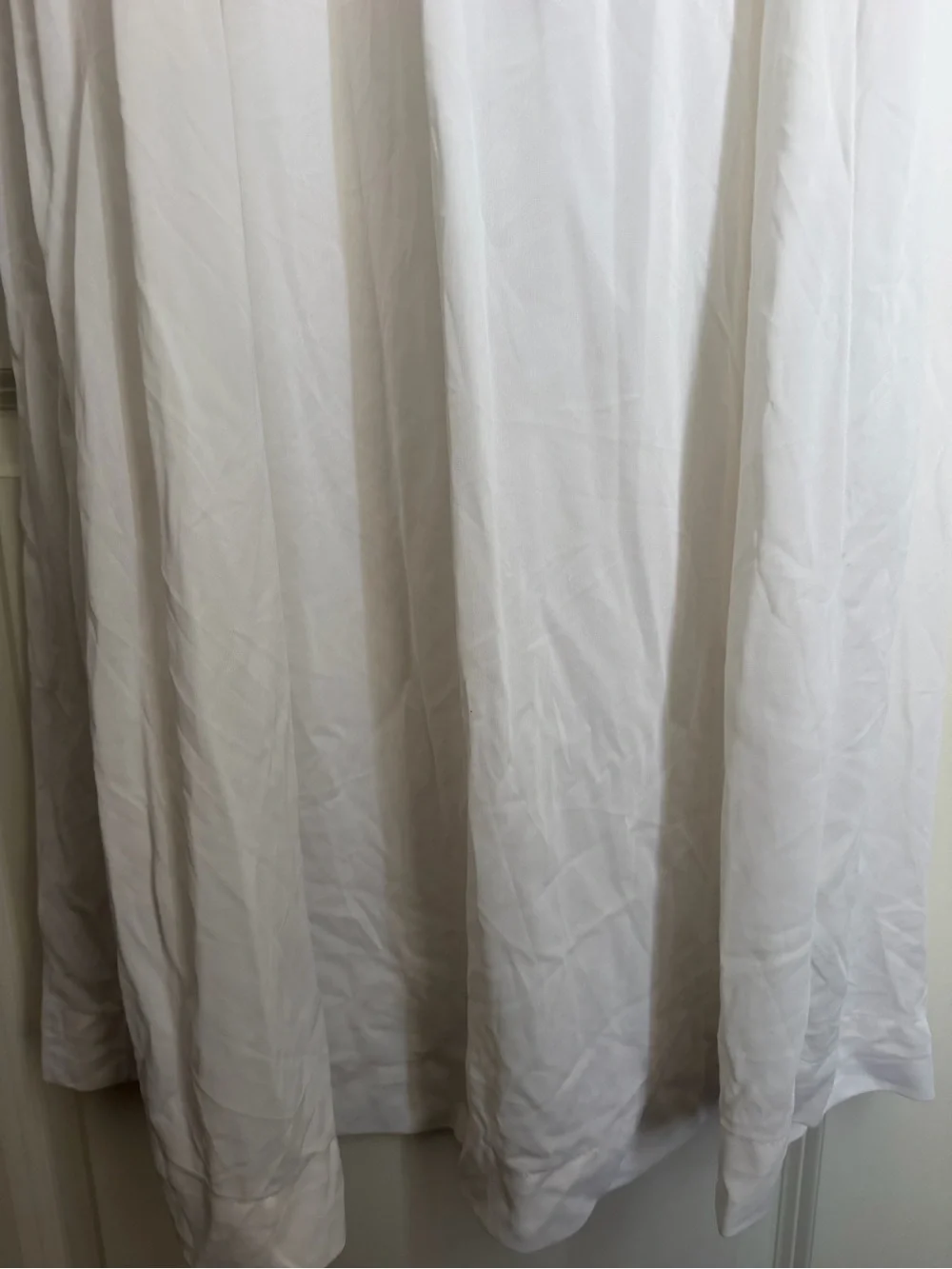 Vintage nightgown Lightweight floral embroidered lace Sz L coquette femenine